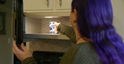 Low Profile Microwave Hood Capacity Video