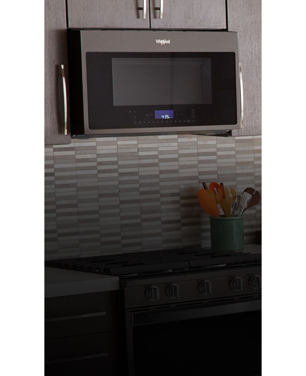 Whirlpool Gt4185sks 1 8 Cu Ft Countertop Microwave Oven W Sensor Cooking Cycles Stainless Steel