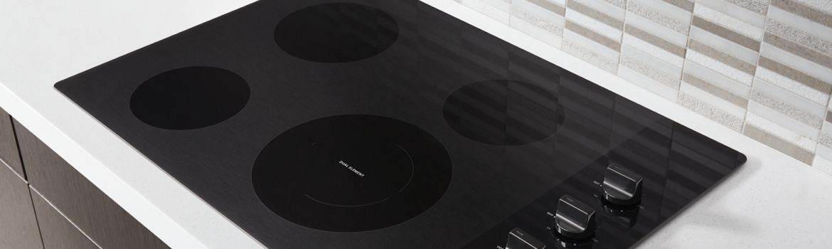 A Whirlpool® Electric Cooktop