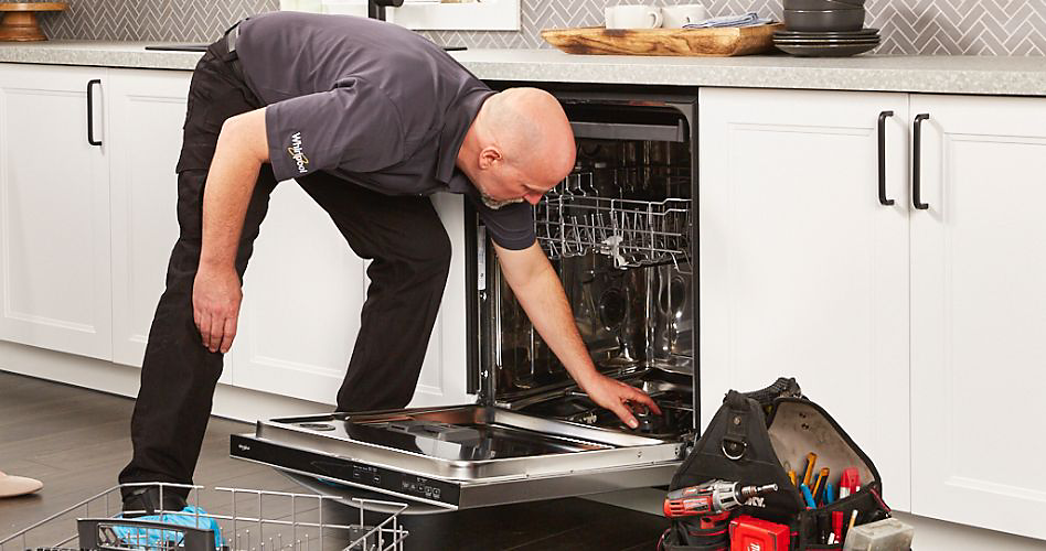 How to Clean a Bosch Dishwasher That Is Leaving Detergent Residue