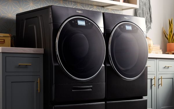 What are the benefits of smart front load washers and dryers?
