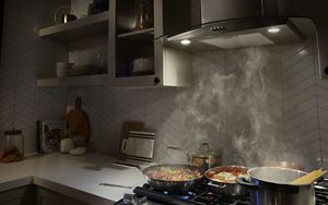 13 Range Hood Trends And Features For 2024 Whirlpool   13 Range Hood Trends Thumb 