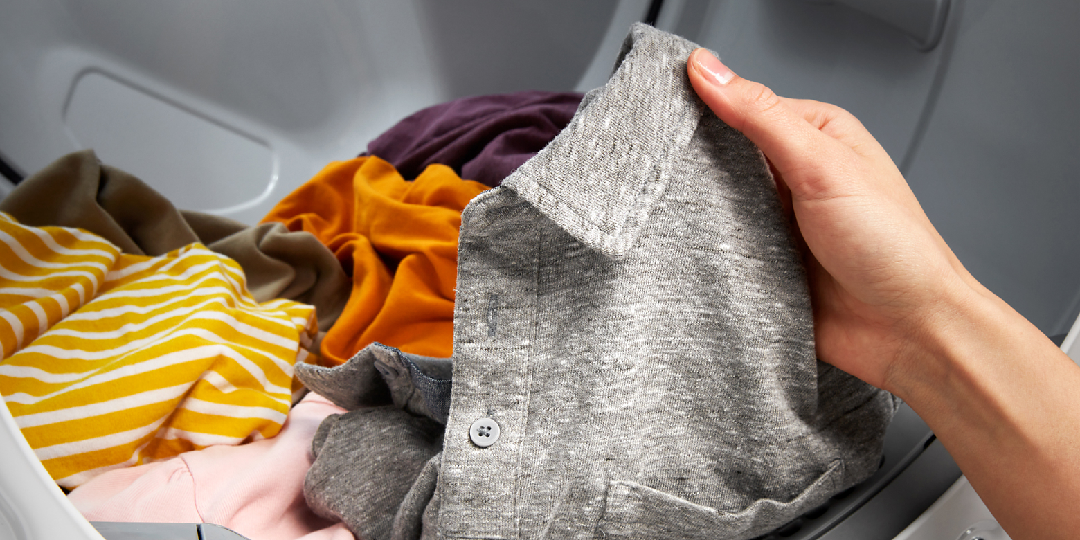 What is Lint on Clothes? How to Remove Lint - 3 Top Tips
