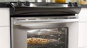 How to Reheat Pizza in the Oven Without Drying It Out Whirlpool