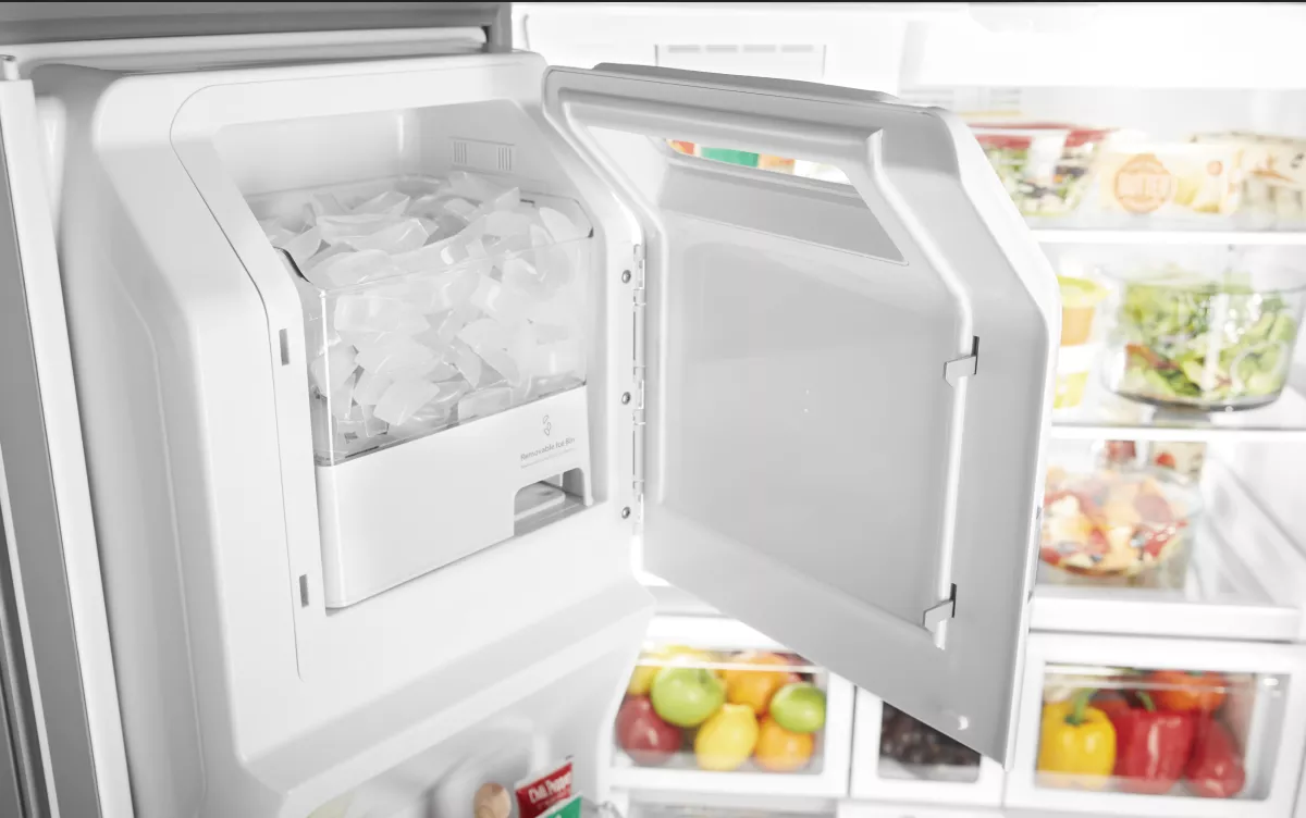 How to Replace a Freestanding Ice Maker's Filter 