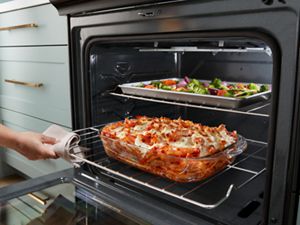 How to Calibrate an Oven Whirlpool