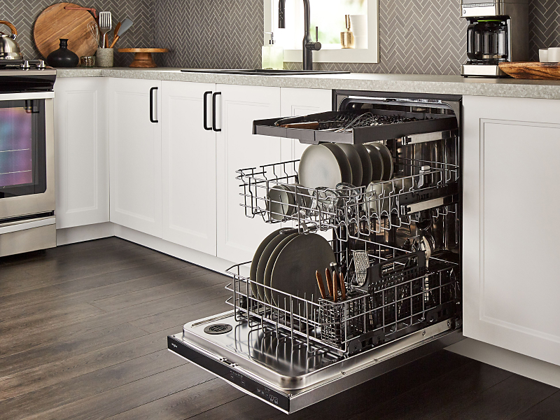 Full three-rack dishwasher