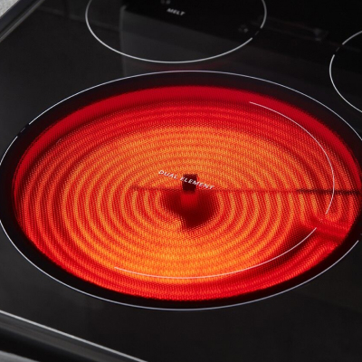 Glass electric stovetop element coils heating up