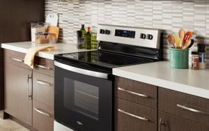A Whirlpool® range with a clean glass cooktop