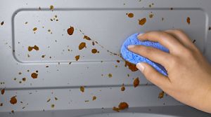 How to Clean a Sponge in the Microwave Whirlpool