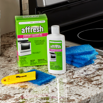 Picture of the affresh® cooktop cleaning kit.
