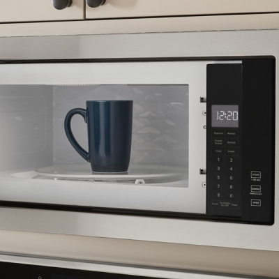 Microwave heating coffee