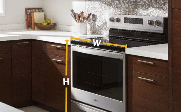 A Whirlpool® range with dimensions