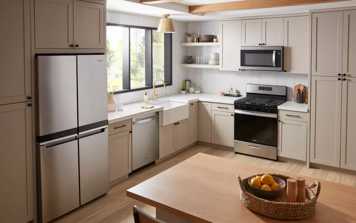 How to Fix a Kitchen Layout with a Refrigerator That's Floating in Space