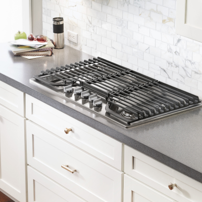 Gas cooktop