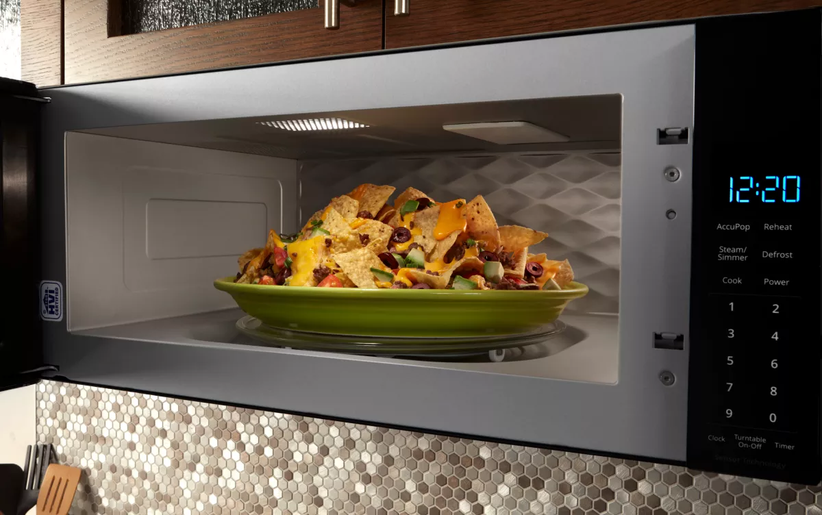 https://kitchenaid-h.assetsadobe.com/is/image/content/dam/business-unit/whirlpoolv2/en-us/marketing-content/site-assets/page-content/oc-articles/what-you-can-and-cant-put-in-a-microwave/What-you-cant-microwave-Thumbnail.jpg?wid=1200&fmt=webp