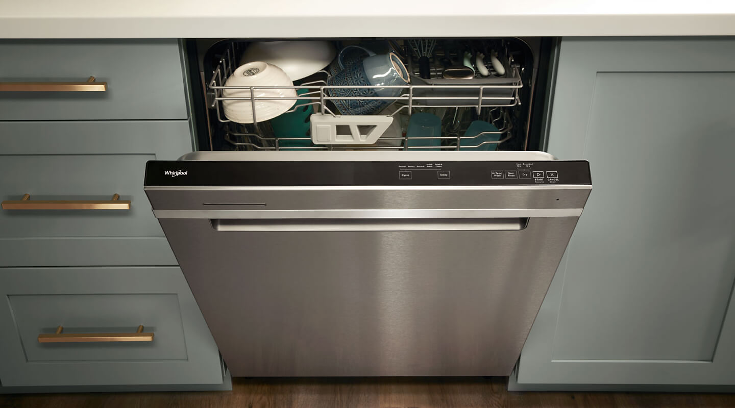 https://kitchenaid-h.assetsadobe.com/is/image/content/dam/business-unit/whirlpoolv2/en-us/marketing-content/site-assets/page-content/oc-articles/why-is-my-dishwasher-not-drying-dishes-/dishwasher-not-drying-img2.jpg?fmt=png-alpha&qlt=85,0&resMode=sharp2&op_usm=1.75,0.3,2,0&scl=1&constrain=fit,1