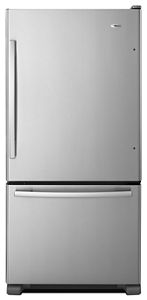 33-inch Wide Bottom-Freezer Refrigerator with EasyFreezer™ Pull-Out Drawer - 22 cu. ft. Capacity
