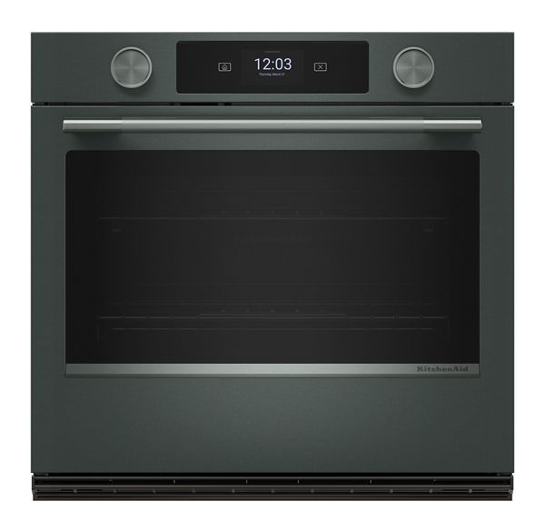 Smart Single Wall Oven with Assisted Cooking Modes