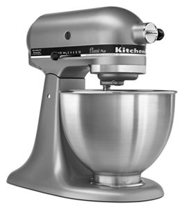 KitchenAid Classic Series 4.5 Quart Tilt-head Stand Mixer - White with  extras