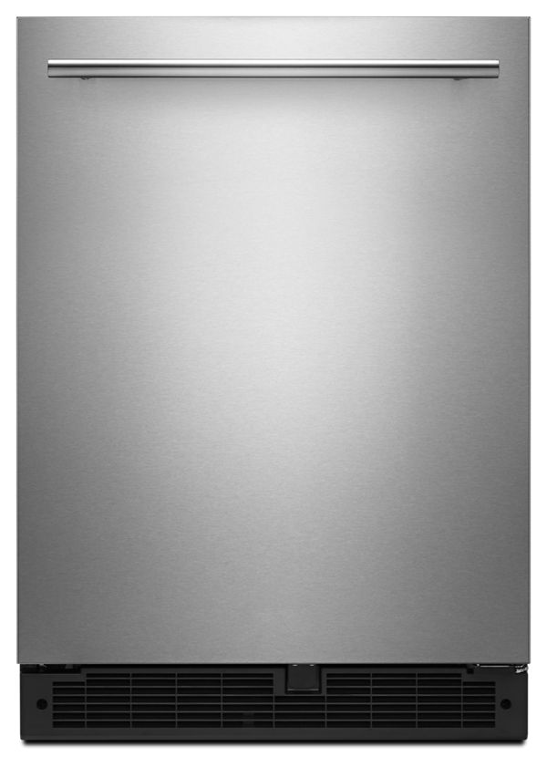 24-inch Wide Undercounter Refrigerator with Towel Bar Handle - 5.1 cu. ft.